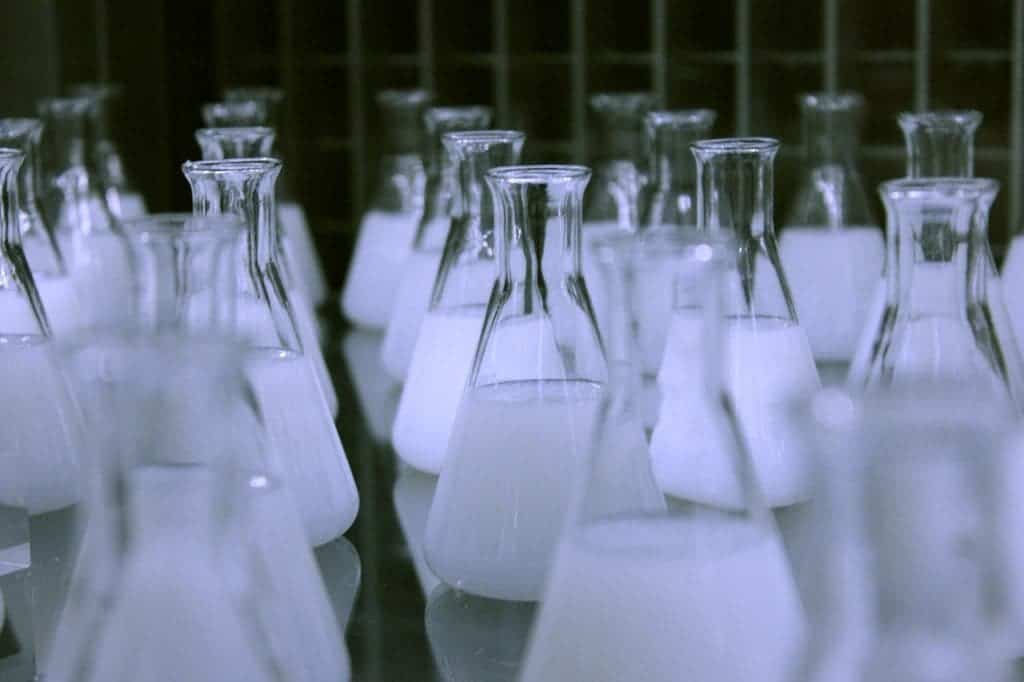 Laboratory Flasks: Essential Tools in Scientific Research and Experimentation